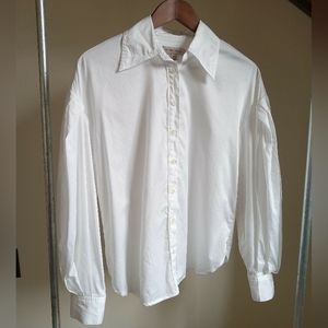 Banana Republic puffed sleeves white button up, like New!